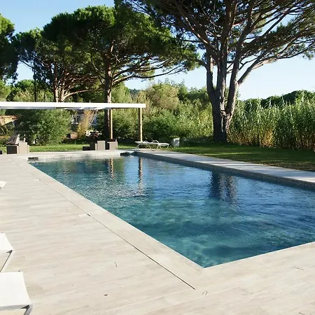 Lei Souco Bed & Breakfast