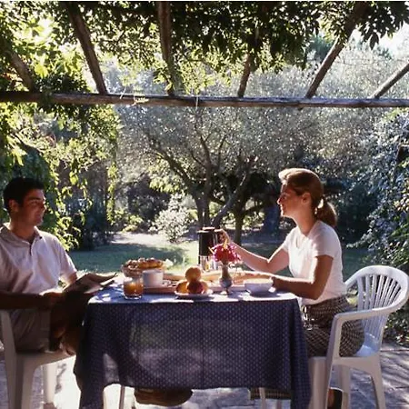 Lei Souco Bed & Breakfast *