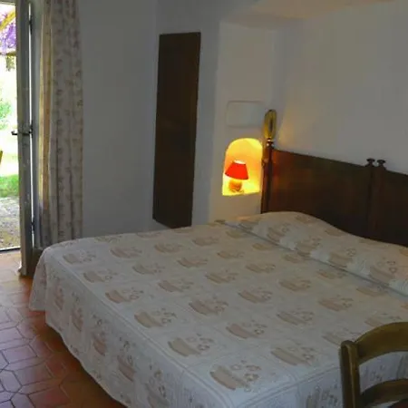 Lei Souco Bed & Breakfast
